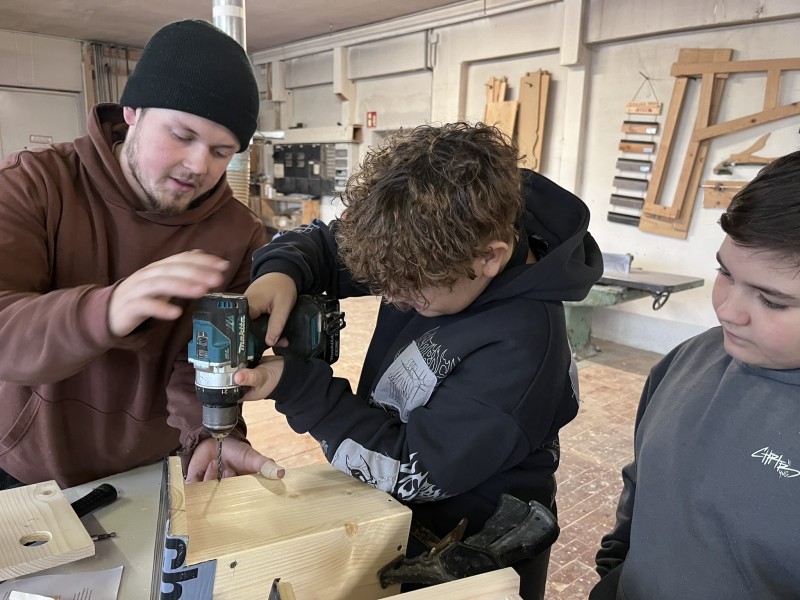 Werkstatt statt Klassenzimmer &ndash; Praxisnahes Lernen an der Mittelschule Lindenberg