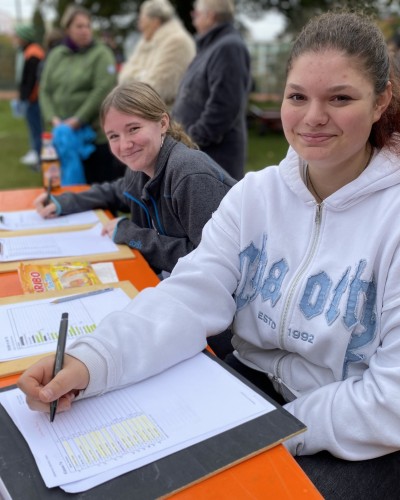 Gemeinsam für den guten Zweck: Spendenlauf der Mittelschule Lindenberg - ein voller Erfolg