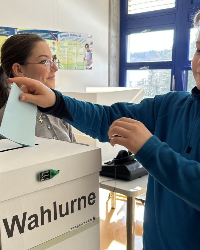 Juniorwahl: Hohe Beteiligung und ungewöhnliches Ergebnis