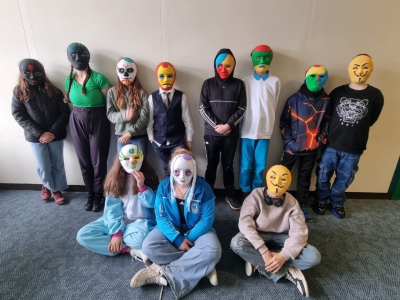 &bdquo;Masken gestalten&ldquo; &ndash; ein Kunstprojekt der Klasse 6 b