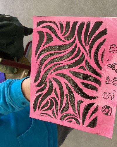 Schnuppern ist cool: Grundsch&uuml;ler und Grundsch&uuml;lerinnen auf Entdeckungstour in der Mittelschule Lindenberg